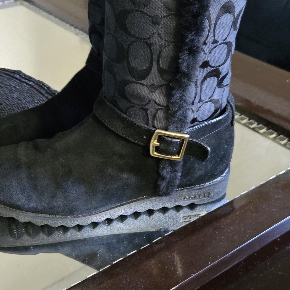 COACH BLK "C" LOGO FUR TRIMMED BOOTS